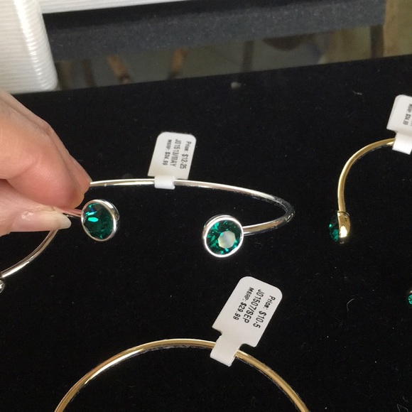 Jayden Star Jewelry-Birthstone Cuff-Bangle -NWT - Picture 3 of 5